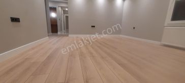 Bostanlı Girne Cadde Üstü Full Tadilatlı Asansörlü 3+1 Daire