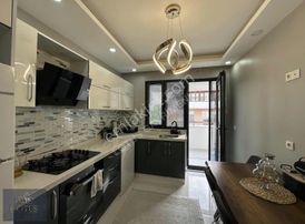 Yenişehir Merkezi Konumda 3+1 Arakat Satılık Dairemiz