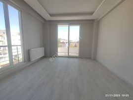 Yeni Mahallede Kiralık 3+1 Daire