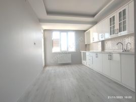 Yeni Mahallede Kiralık 3+1 Daire