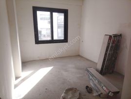 Aşağı Alata 2+1 Denize 150 Metre Mesafede