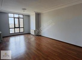 Alaaddin Okçu K İ R A L I Y O R Dörtyolda 3+1