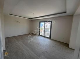 Karaçulhada Satılık 4+1 Çatı Dubleks 160 M²