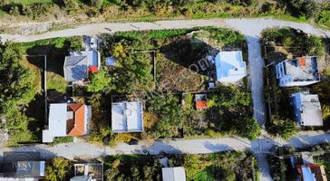 Resa Gayrimenkul'den Yeşilkent'te Müstakil Villa Arsası