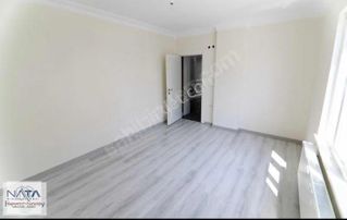 Kırklareli Merkezde Beyaz Saray Sitesinde Lüx 2+0 Daire