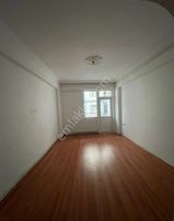 Tuğba Emlaktan Çamurlu Mahllesinde Uygun Fiyata Satılık Fırsat Daire..