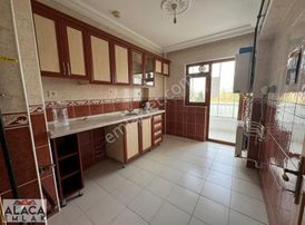 Hüseyin Gazi Göbeğe Yakın Park Manzaralı 1.kat 3+1 Daire.