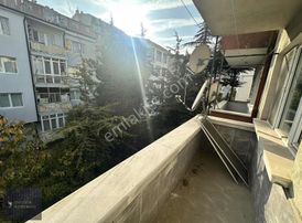 Gökmeydanda Kiralık 3+1 Daire ,tadilat Yapılmış Herşey Sıfır