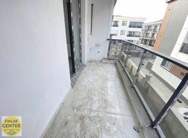 Emlak Center'tan Muradiye'de 2+1 Kapalı Mutfak Sıfır Daire