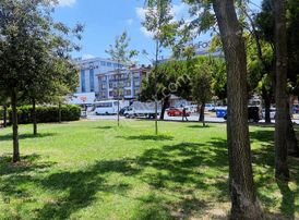 Bağcılar Meydan Da 55 M2 İç Dekorlu Masrafsız Dükkan