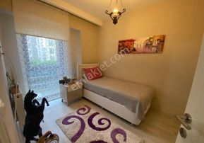 Havuzlu Site İçerisinde Eşyalı Satılık 2+1 Daire