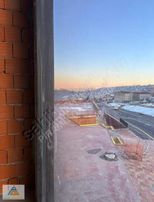 Som Ticaret Merkezi 3 İgtot Üstü Yola Cephe Kiralık Depo İmalat