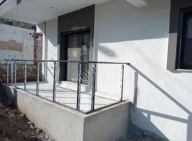 Foça Yenibağarasinda 1+1 Bahceli Sifir Daire