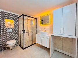 Alaybeyde Bahçeli Kapalı Pazar Yerinde Cadde Dibi 2+1 Yüksek Zemin Lüx Daire