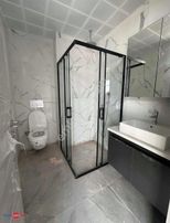 Şehir Hastanesi Yakını K.otoparklı Ve Havuzlu 3+1 Satılık Daire