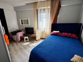 Yükselden Akçayda Satılık Lüx Ve Geniş Ön Cephe Satılık Fırsat 1+1 Daire