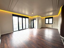 Suadiye Zarada 3+1 Balkonlu Ebeveynli Lüks Sıfır!!