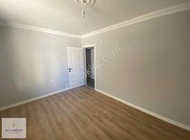 Kozanovadan Sırasöğütler Mahallesinde 3+1 Dubleks