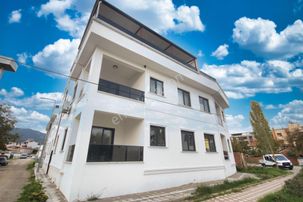 Aktif'ten Zeytinli'de Oksijen Deposu Ön Cephe Geniş 2+1 Daire