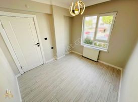 Etlik'den Mükemmel Lokasyon'da Ara Kat Ultra Lüks Fırsat Daire !