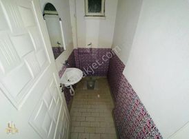 Etlik 'den Mükemmel Lokasyon 1.kat Konumun'da Fırsat Daire !!!!!