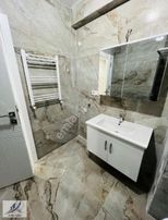 Gültepe Mah Metrobüste Çok Yakın Satılık 1. Kat 2+1 Arakat..