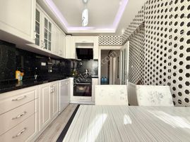 Ufuk Kılıç Emlak'tan Merkezde Full Yapılı Masrafsız, Güney C. Katta 3+1