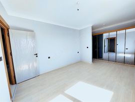 Tanrıverdi'den Satılık Atatürk Mah Arakat Önü Açık 3+1 Daire