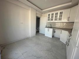 Barış Manço Mevki Cadde Üzeri Sıfır Arakat Doğalgazlı Daire