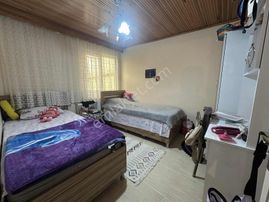 Mehmet Akif Okulu Yanı Laleli Camii Mevkii 5+1 Dubleks