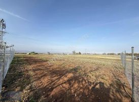 Royal Office Den Yenişehir Akbıyık Da 525m2 Satılık Hobi Bahçesi