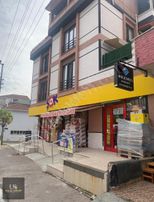 Merkezi Konumda, Kurumsal Kiracılı, Satılık Fırsat Dükkan..