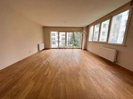 Boş... Satılık Erenköyde 3+1 140m2 Ebeveyn Banyolu Kat Mülkiyet Tapulu