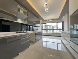 Kalecik Emlak'tan 11.kat 4+1 190m², Giyinme O. Yerden Isıtmalı