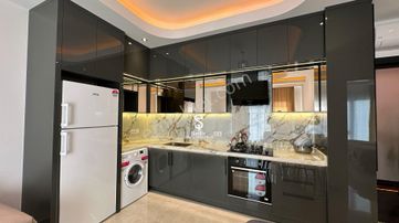 Alanya Merkez Yekta Royal Club'ta 1+1 Satılık Eşyalı Daire