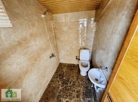 Seferihisar Doğanbey Merkez'de Satılık Geniş Bahçeli 3+1 Villa