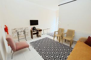 Burdur Ak Emlak'tan - Merkezde 1+1 50m² Balkonlu Daire