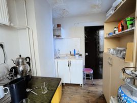 Ankara Yoluna Cephe Alp İş Merkezinde Şerefiyesi Yüksek Ofis