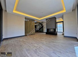 Bağlıca Mah. 500m² Bahçe Kullanım Alanıyla Full Yapılı 6+1 Villa