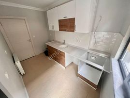 Yükselden Bu Fiyata Böyle Daire Yok Tuzcumuratta Satılık 2+1 Ayrı Mutfak