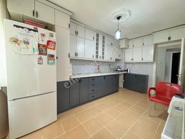 Zeki Emlak'tan Şehitler Mh. Kiralık 3+1 Ara Kat Asansörlü Daire