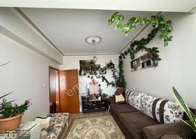 Kutlu Mahallesinde Ferah Ve Kullanışlı 3+1 Satılık Daire !