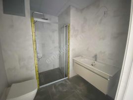 Sancak Mahallesi Novada Avm Yakını Site İçi Arakat 3+1 Daire