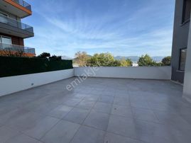 Kökce'den Deniz Yolunda 5+1 Lüks Kilerli Teraslı Ebeveyn Banyolu