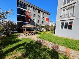 *kredi Sınırı Yok* Karşıyakada Site İçerisinde Satılık 3+1 Daire