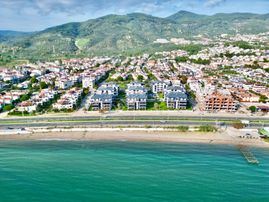 Berkay Demirel'den Altınolukta Denize Sıfır Site İçerisinde 2+1