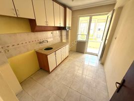 𝄞melodi'den Altınkum Pazarı'na Yakın Denize 500mt Ön Cephe Arakat Ayrı Mutfaklı Barbekülü 3+1daire