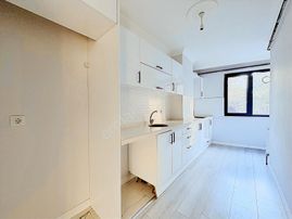 Net'den Marmaraya Yürüme Mesafesinde 3+1 110 M2 Arakat Daire