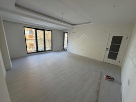 Gebze Barış Mah Asansörlü Sıfır Lüks 3+1 Satılık Arakat Daire