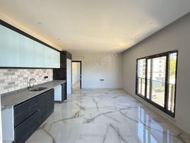 Alanya, Avsallar'da Yeni Bir Konut Kompleksinde 1+1 Daire